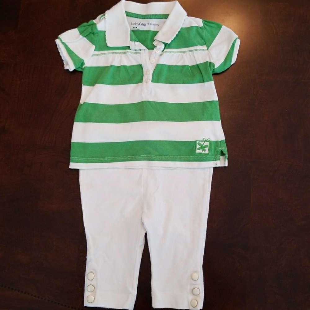 Size 18-24 months BabyGap Spring outfit